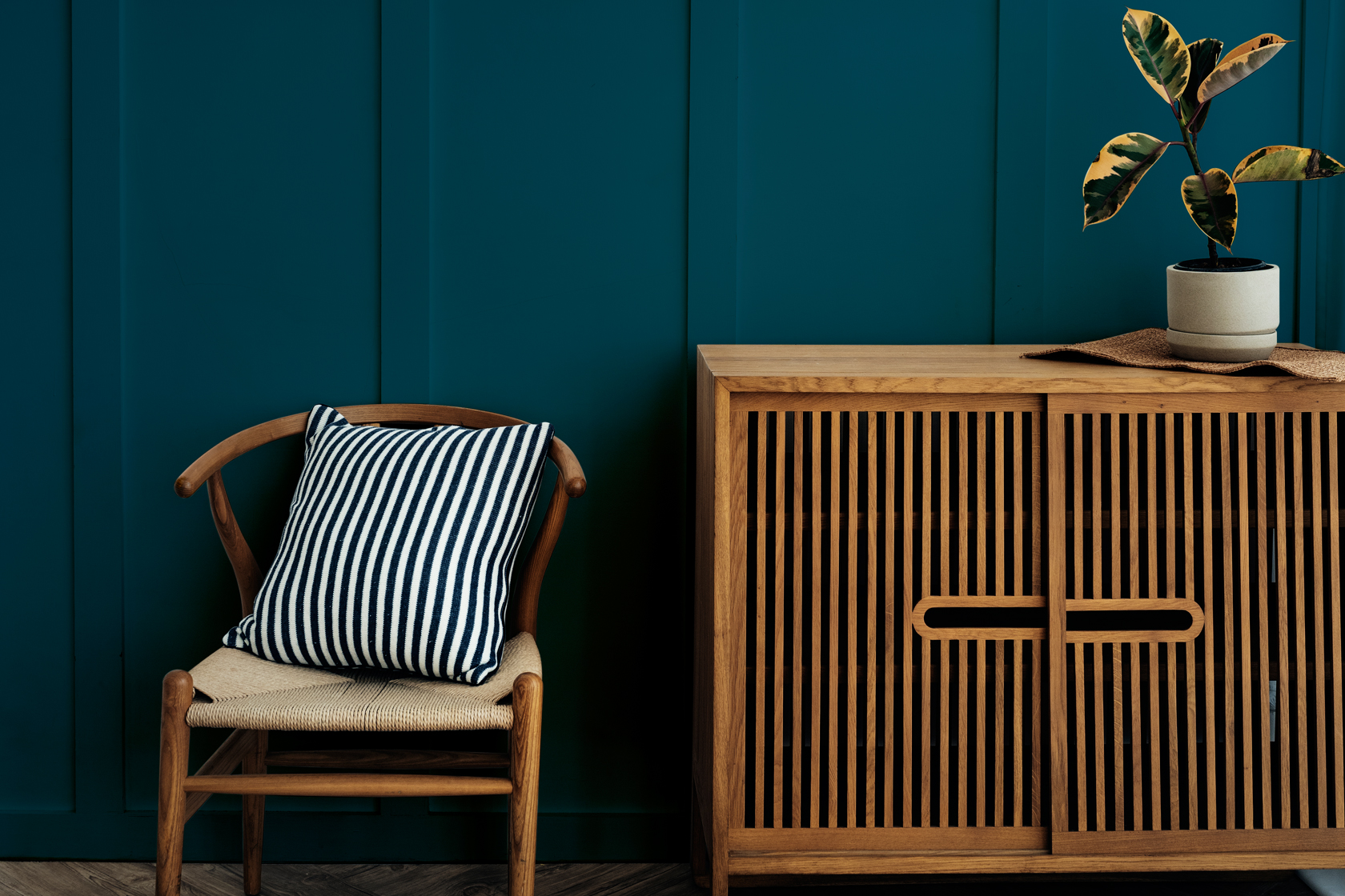 10 Unforgivable Sins Of Apparel